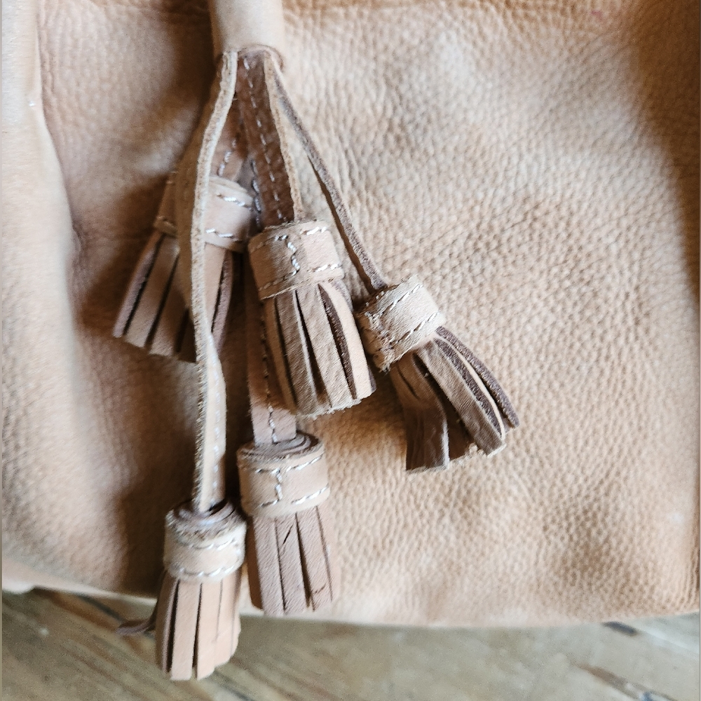 Anthropologie × Miss Albright Sandrine leather tote with tassels - Picture 4 of 8